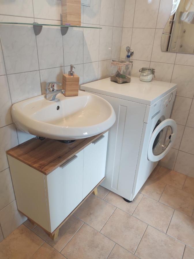 Family Home Weissensee Грайфенбург Екстериор снимка